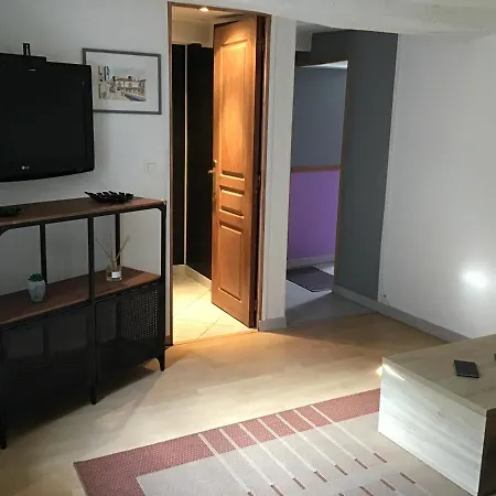 Holiday home Maison Calme Et Fonctionnelle Mousseaux-sur-Seine
